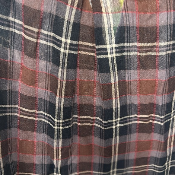 BELLA DAHL - Picture 6 of 9